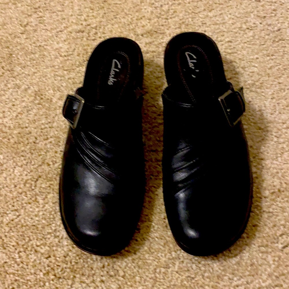 Comfortable Clark’s slip on shoes
